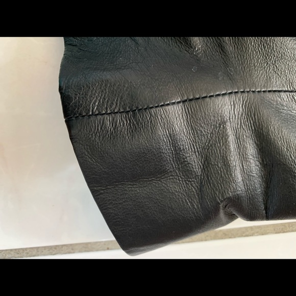 SOLD!!’Newport News leather top - Picture 4 of 8